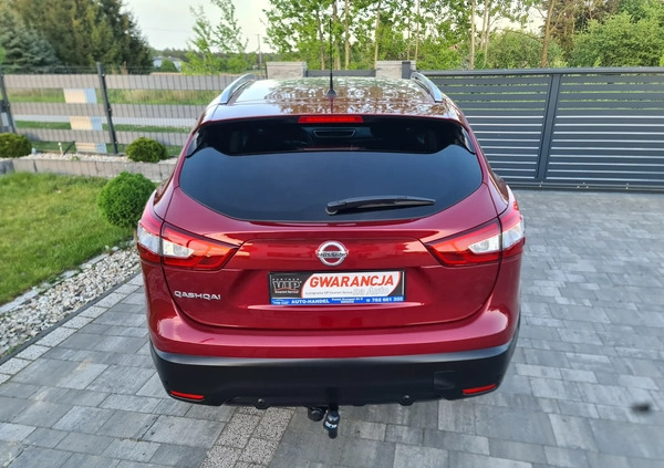 Nissan Qashqai cena 49700 przebieg: 126970, rok produkcji 2015 z Debrzno małe 154